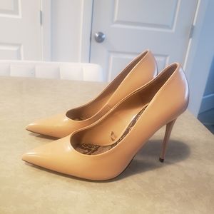 Zara pump